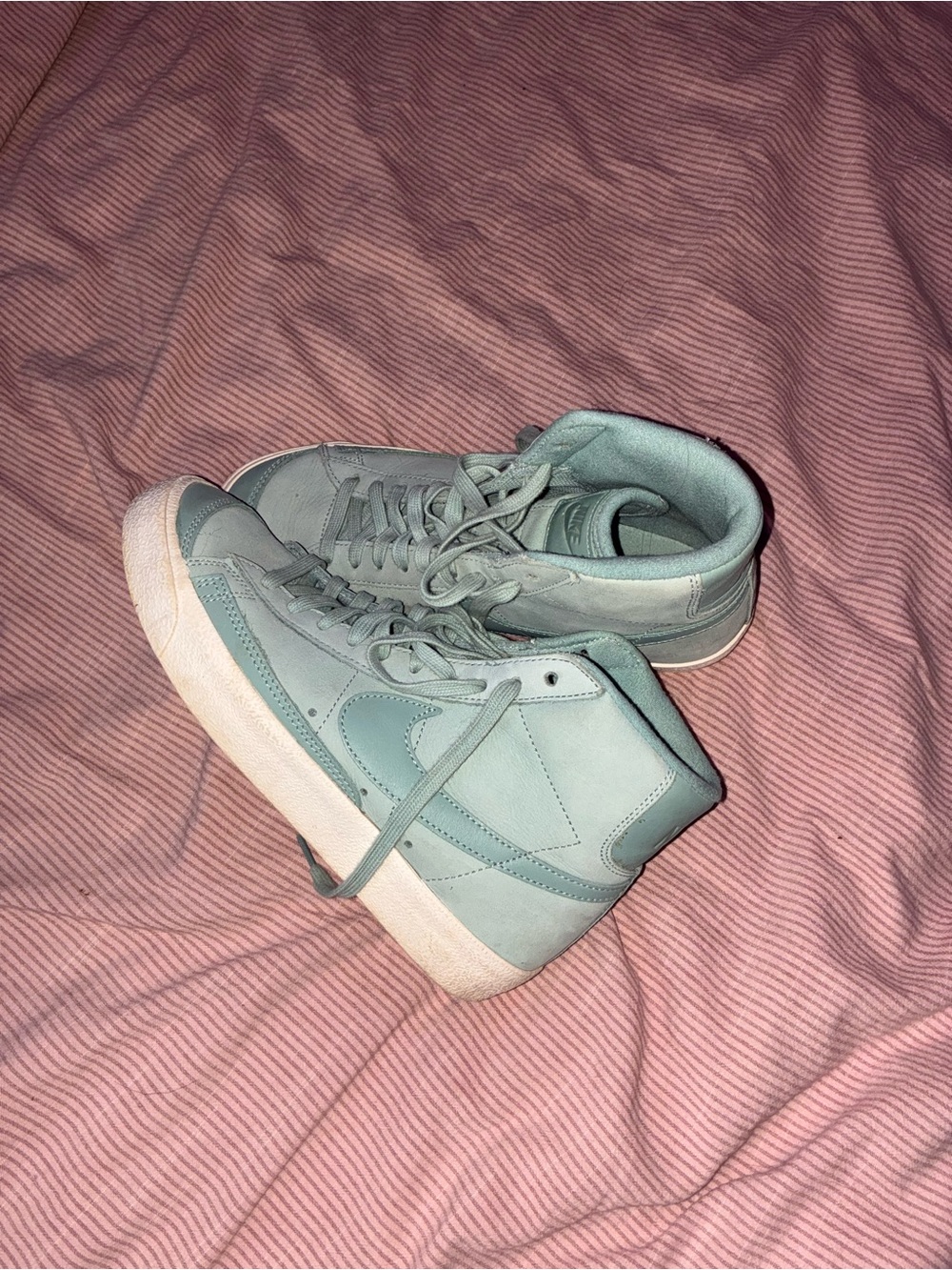 Nike women’s High-Top Sneakers in Light Teal